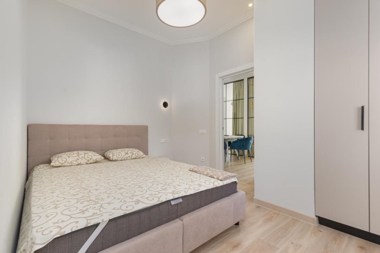 Sea Symphony 3-Bedrooms Apartment Odessza Kültér fotó