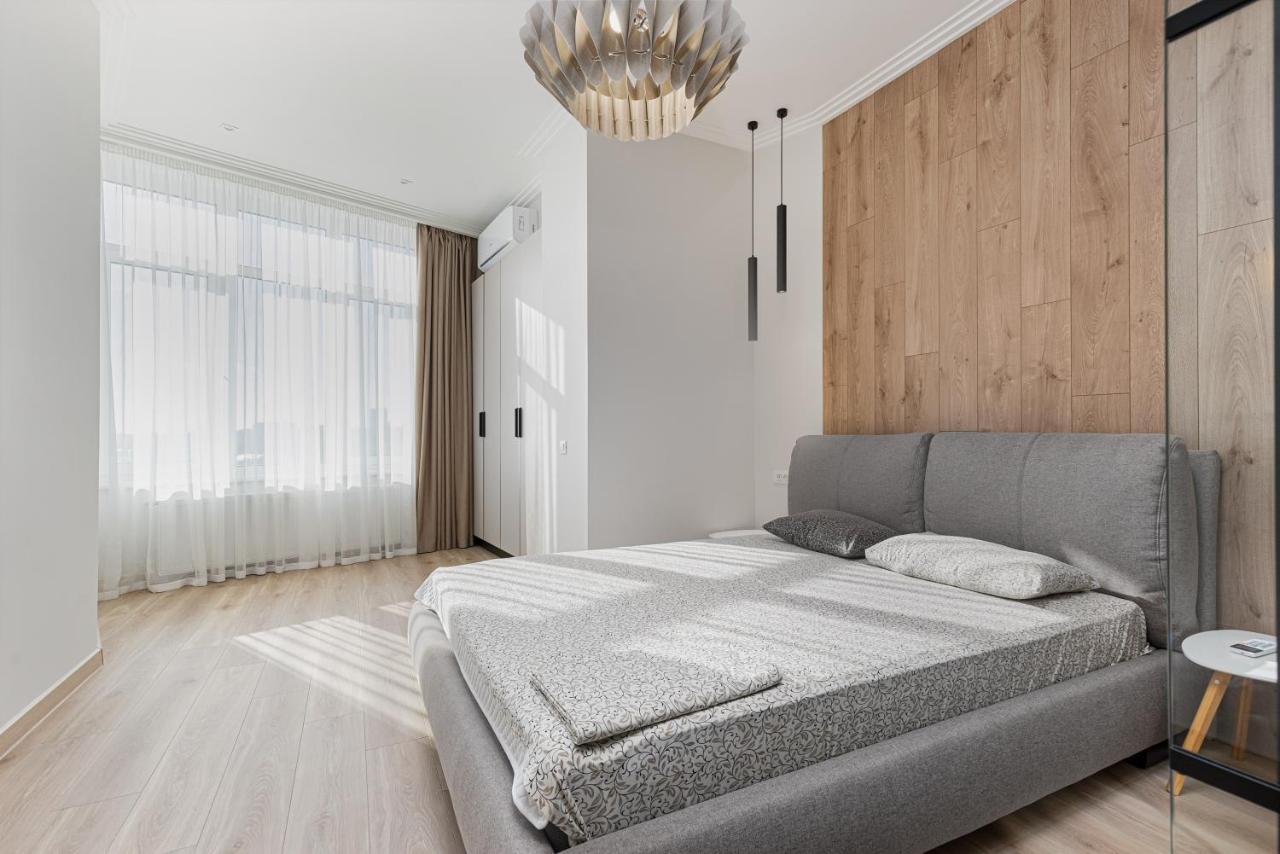 Sea Symphony 3-Bedrooms Apartment Odessza Kültér fotó
